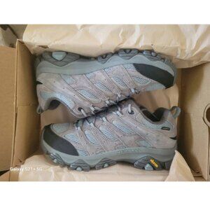 Merrell - Moad 3 Hiking Shoes - Women's - Altitude